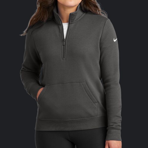 Women's Club Fleece Sleeve Swoosh 1/2 Zip Thumbnail