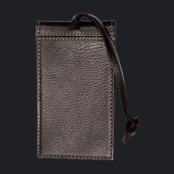 Voyager Magnetic Luggage Tag Thumbnail