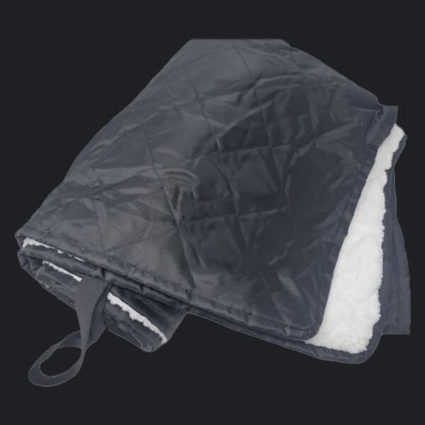 Waterproof Sherpa Blanket Thumbnail