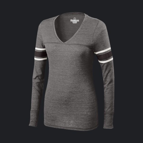 Juniors' Praise Tee Thumbnail